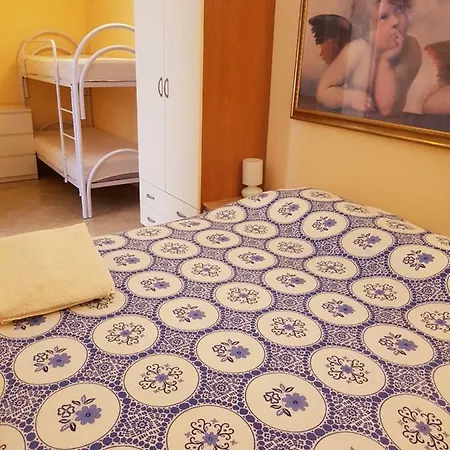 Romeo Apartment *